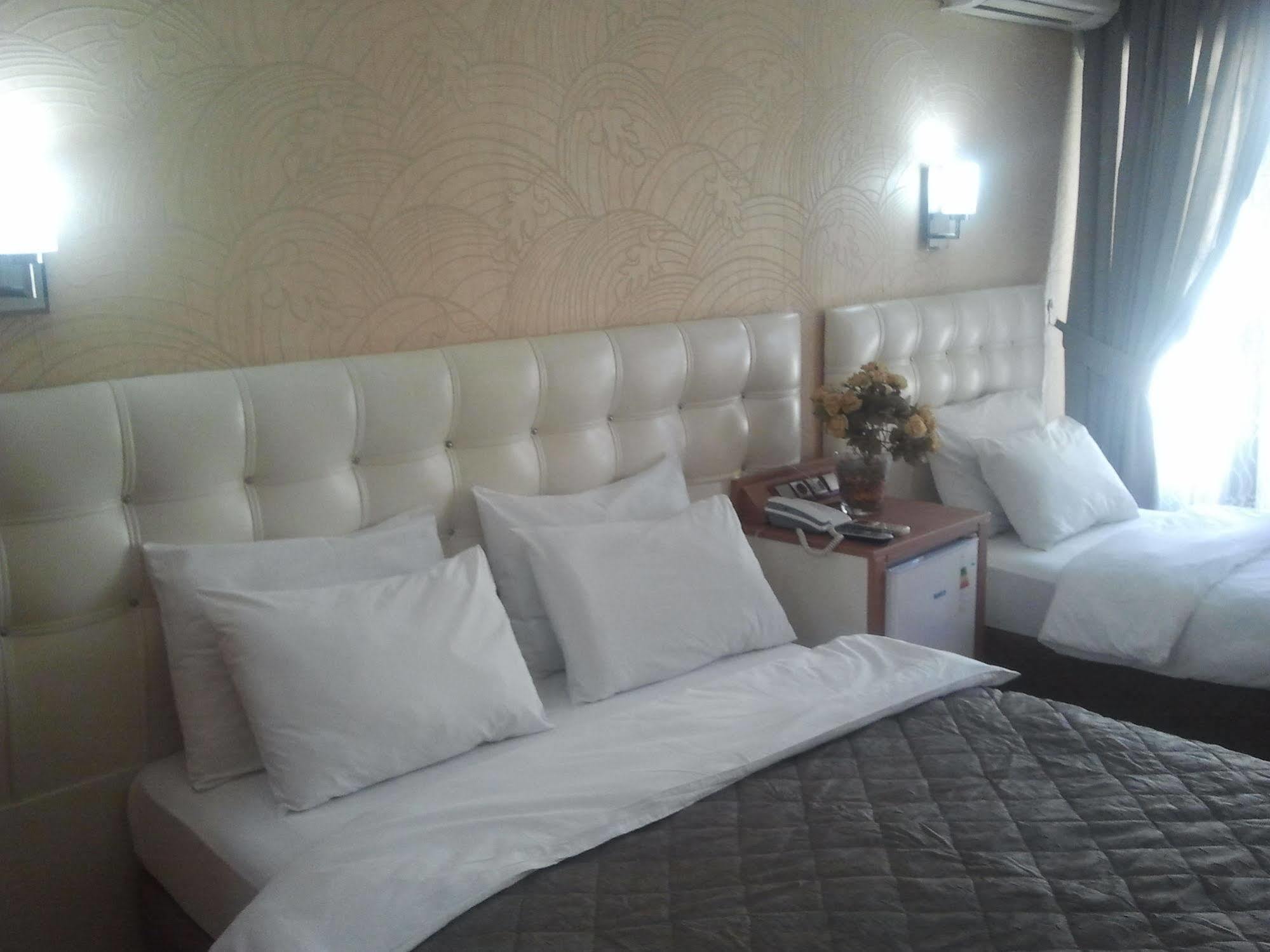 Hotel Kocaman إزمير المظهر الخارجي الصورة