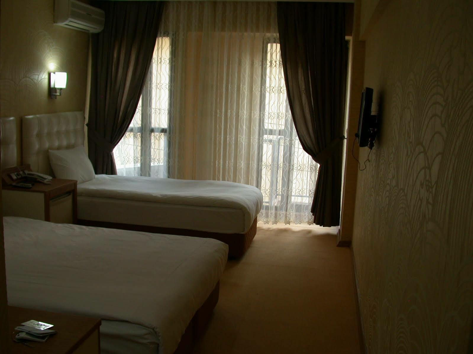 Hotel Kocaman إزمير المظهر الخارجي الصورة