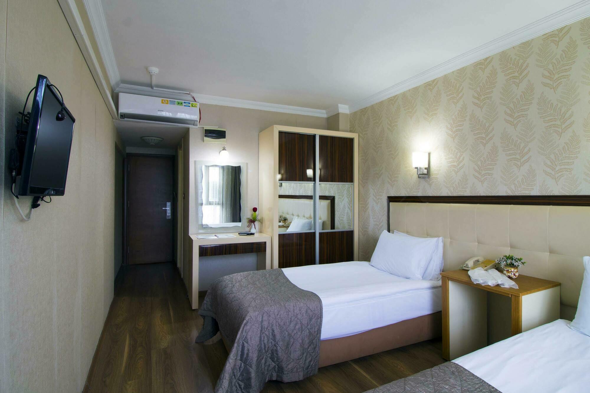 Hotel Kocaman إزمير المظهر الخارجي الصورة